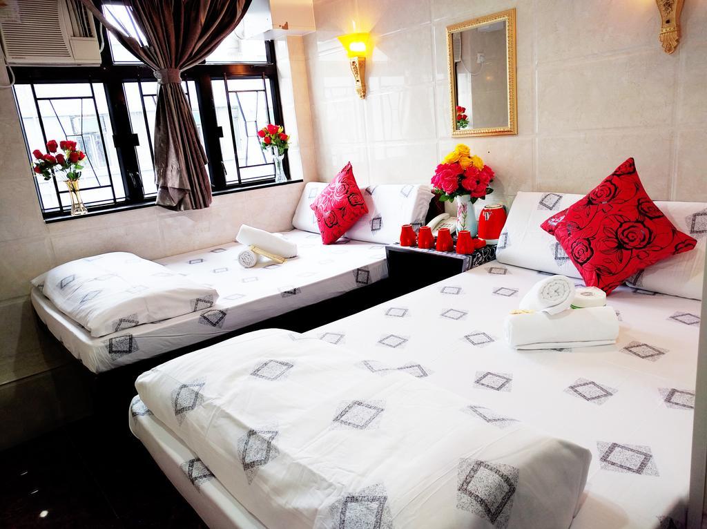 Deluxe Family Room